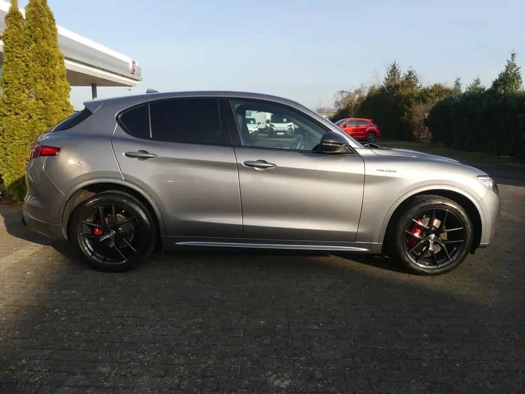 Alfa Romeo Stelvio VELOCE Q4 2.2 JTDM NAVI KAMERA ASSISTENZ 08/2020-photo-1