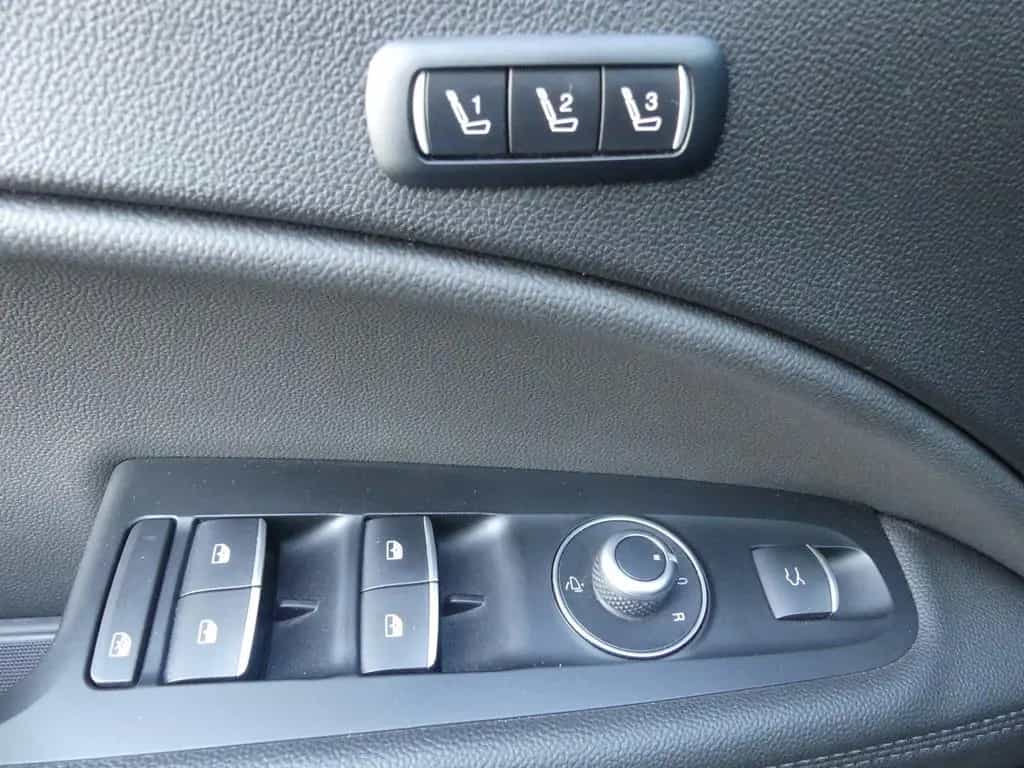 Alfa Romeo Stelvio VELOCE Q4 2.2 JTDM NAVI KAMERA ASSISTENZ 08/2020-photo-25