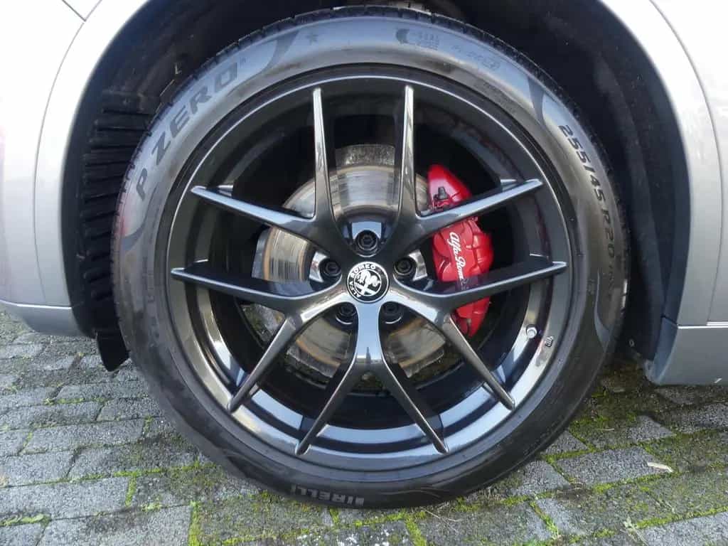 Alfa Romeo Stelvio VELOCE Q4 2.2 JTDM NAVI KAMERA ASSISTENZ 08/2020-photo-26