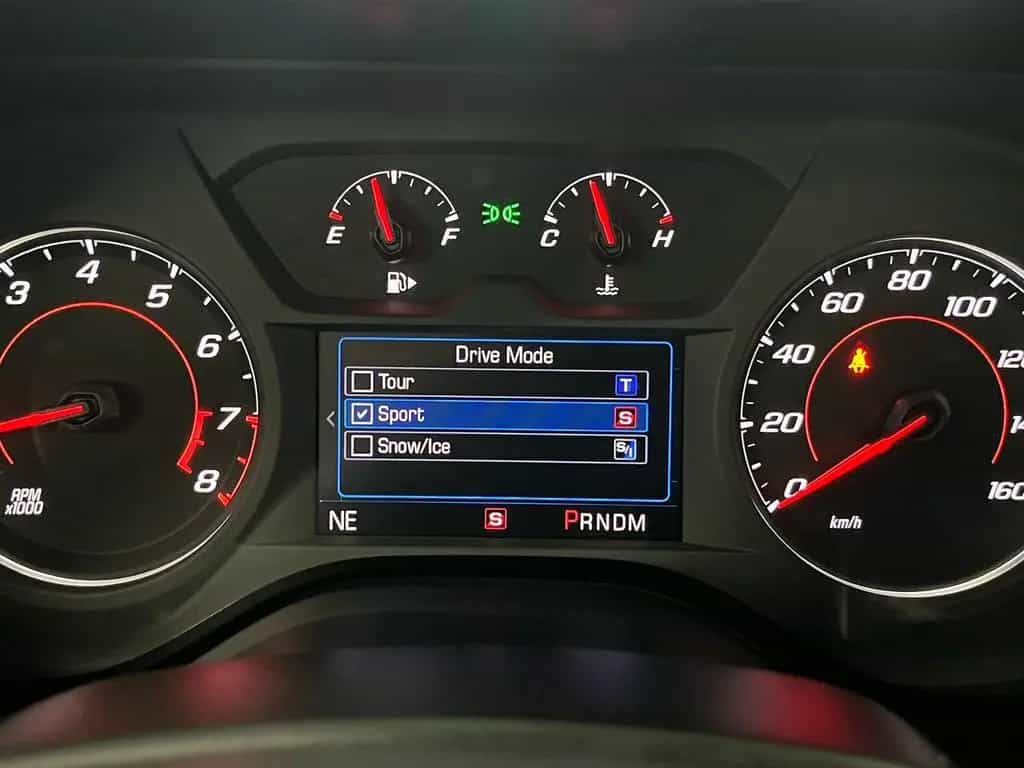 Chevrolet Camaro RS *3,6l V6 ZL1 / Performance/ VOLL* 03/2021-photo-15