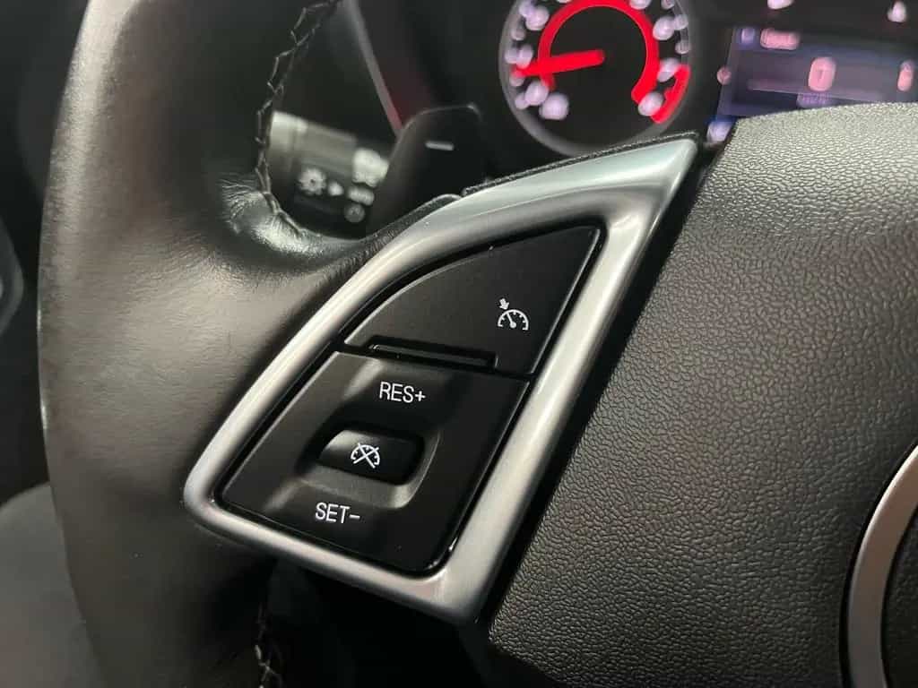 Chevrolet Camaro RS *3,6l V6 ZL1 / Performance/ VOLL* 03/2021-photo-19
