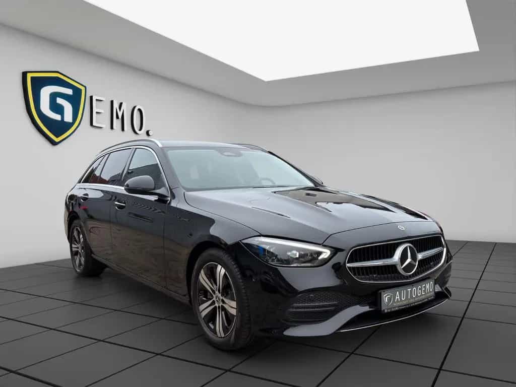 Mercedes-Benz C-Class 300 C T DAB+ NAVI TEMP SHZ PDC LED 03/2022-photo-1
