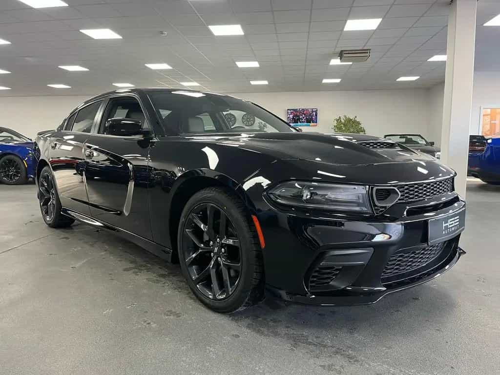 Dodge Charger RT 5,7l V8 *SHZ / AUT / LEDER* 03/2023-photo-4