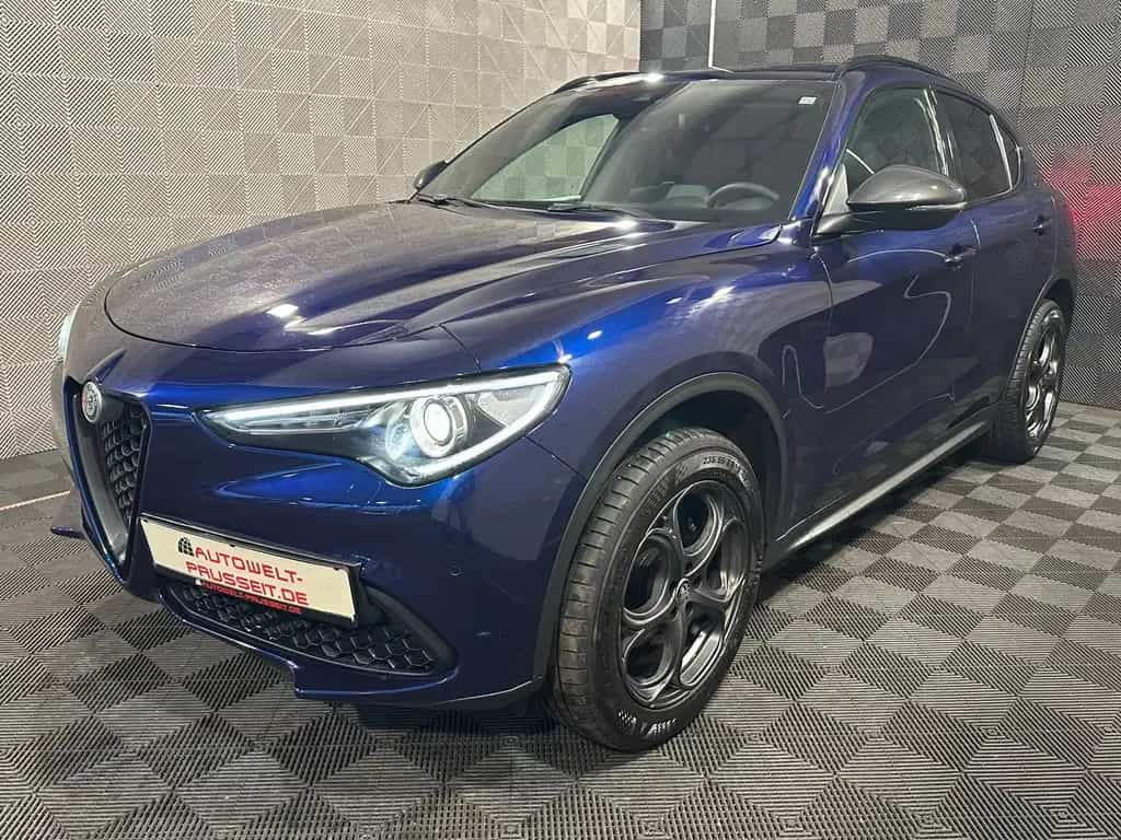Alfa Romeo Stelvio Q4 B-Tech*BiXENON*ACC-R.KAM-SPUR-SHZ-19" 09/2018-photo-1