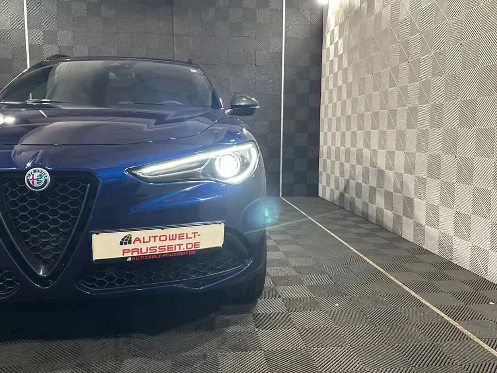 Alfa Romeo Stelvio Q4 B-Tech*BiXENON*ACC-R.KAM-SPUR-SHZ-19" 09/2018-photo-11