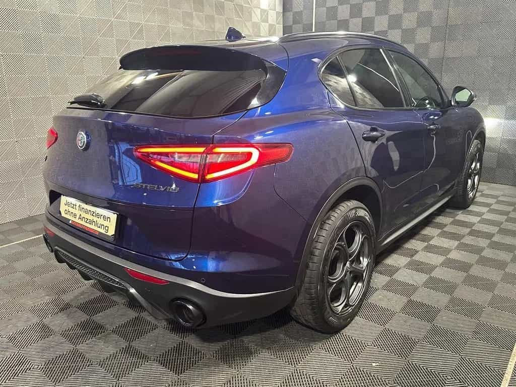 Alfa Romeo Stelvio Q4 B-Tech*BiXENON*ACC-R.KAM-SPUR-SHZ-19" 09/2018-photo-3