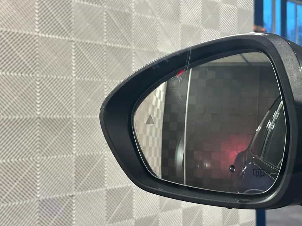 Alfa Romeo Stelvio Q4 B-Tech*BiXENON*ACC-R.KAM-SPUR-SHZ-19" 09/2018-photo-40