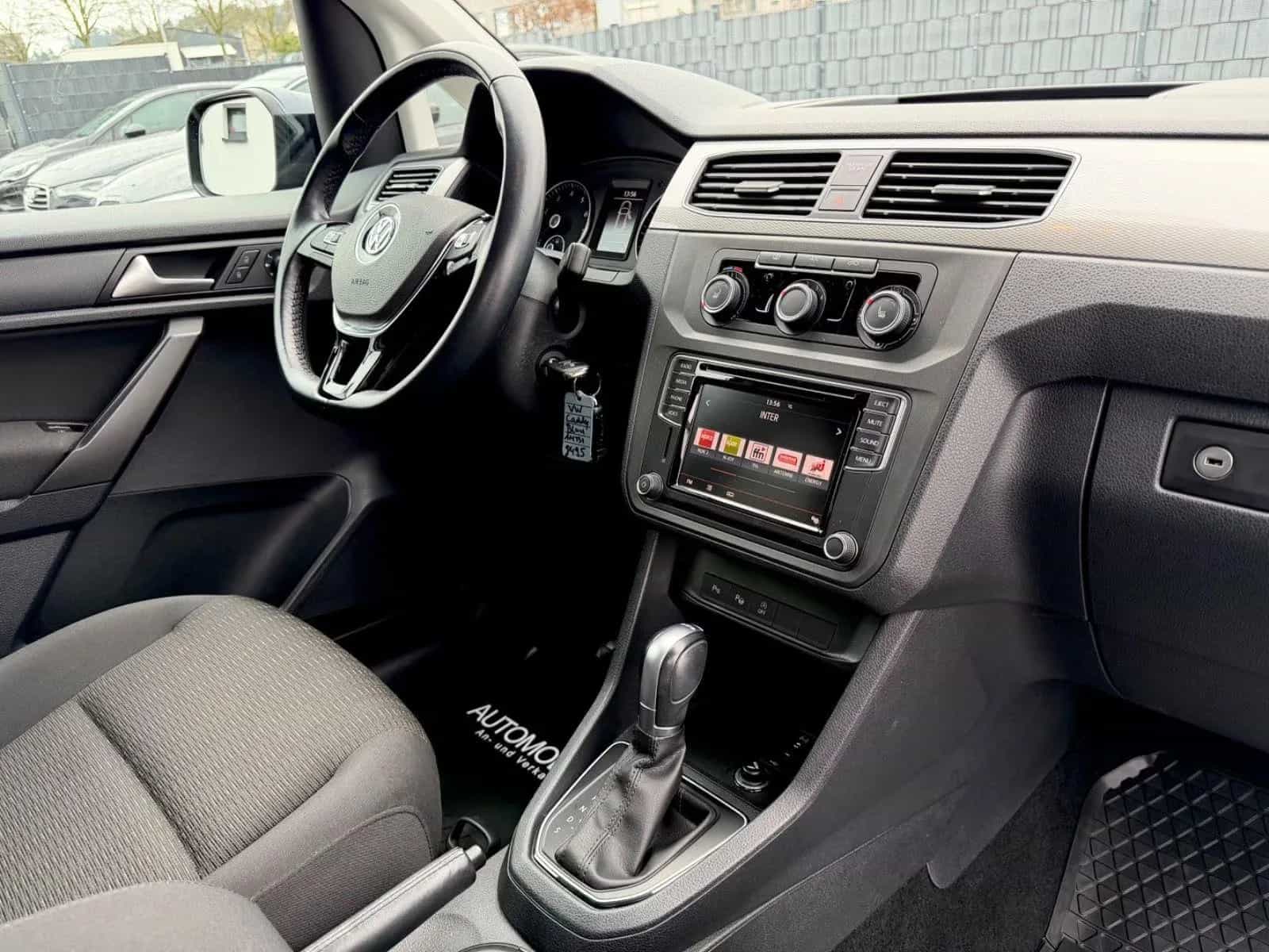 Volkswagen Caddy 11/2016-photo-10