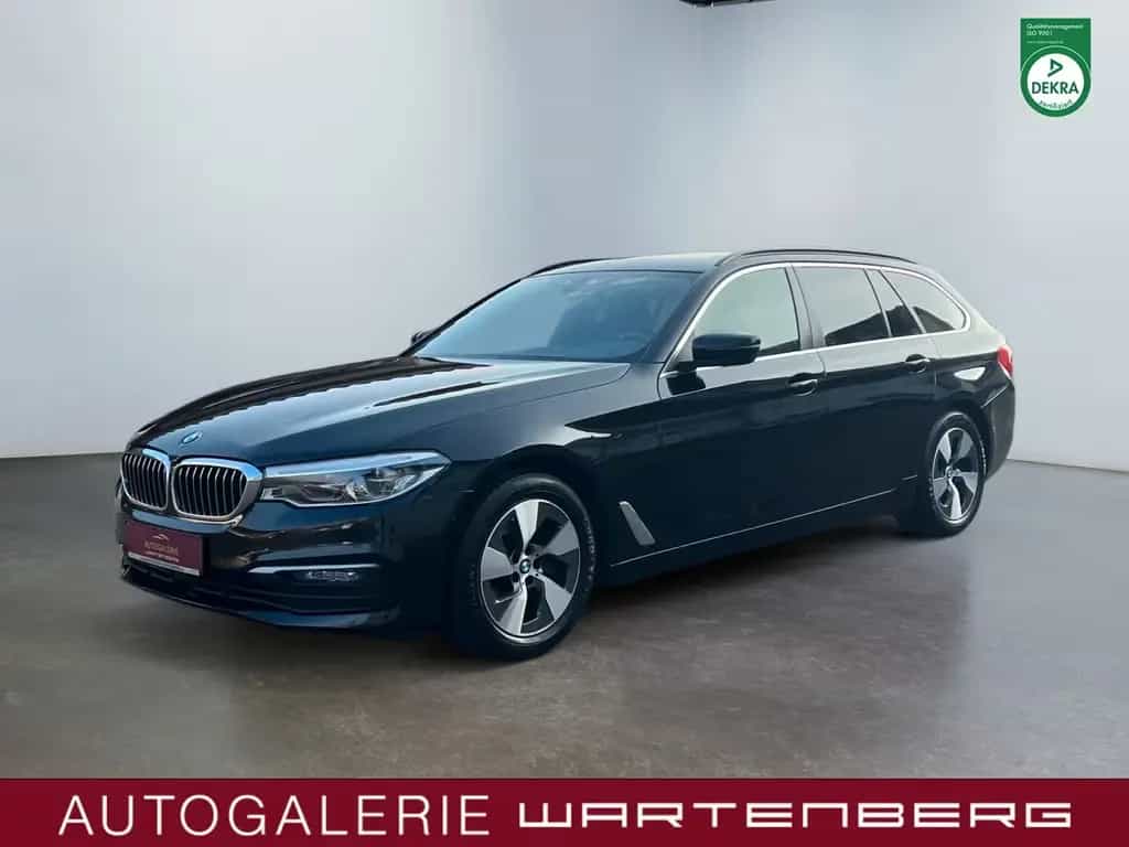 BMW 5 Series 520d Touring/LIVE COC PROF/LED/SOFT/ACC/PANO/ 07/2020-photo-0