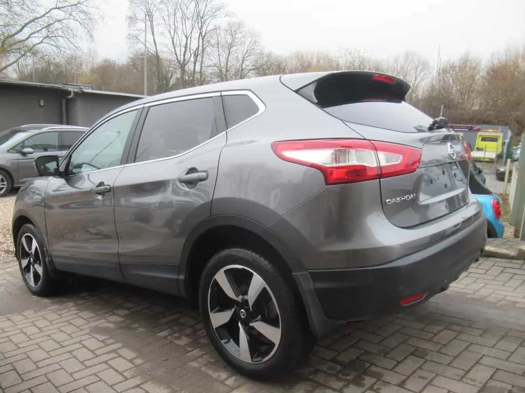 Nissan Qashqai N-Connecta-NAVI-KAMERA-SHZ-18" ALU-2.HD 04/2017-photo-12