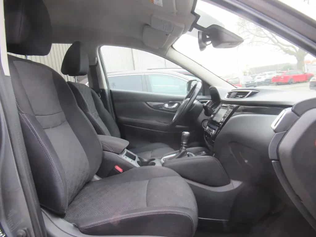 Nissan Qashqai N-Connecta-NAVI-KAMERA-SHZ-18" ALU-2.HD 04/2017-photo-23