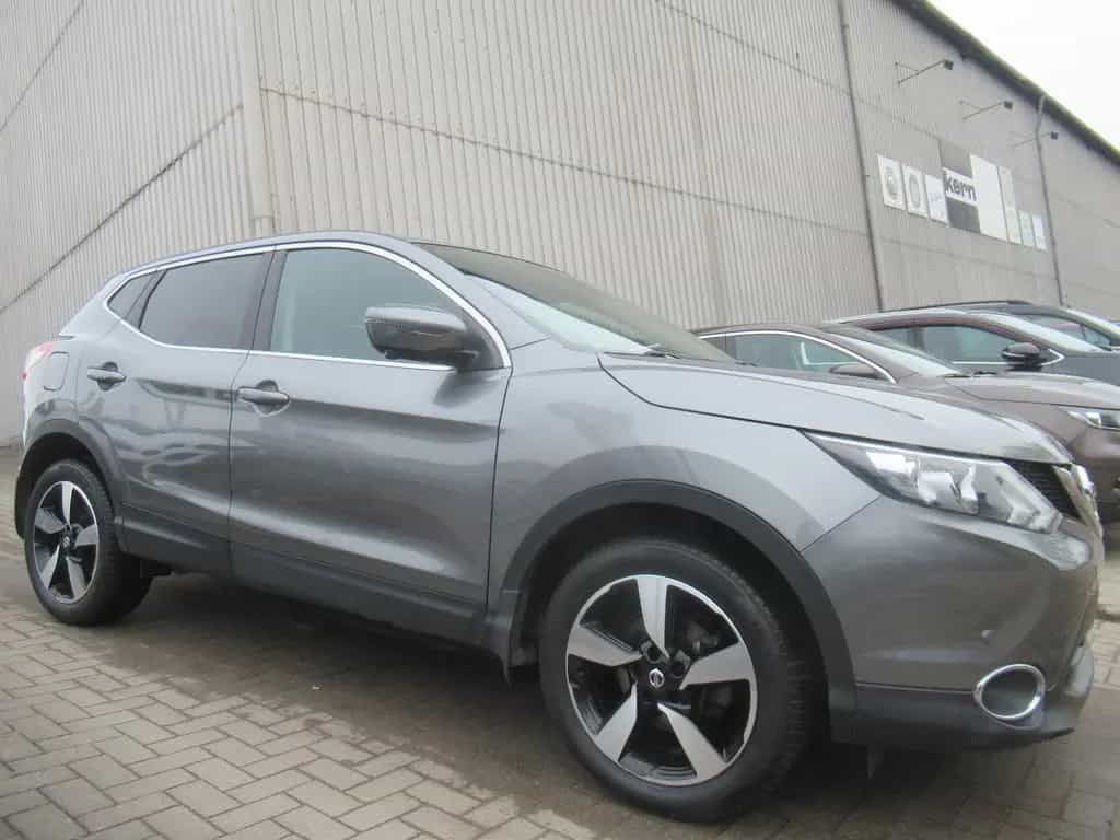 Nissan Qashqai N-Connecta-NAVI-KAMERA-SHZ-18" ALU-2.HD 04/2017-photo-4