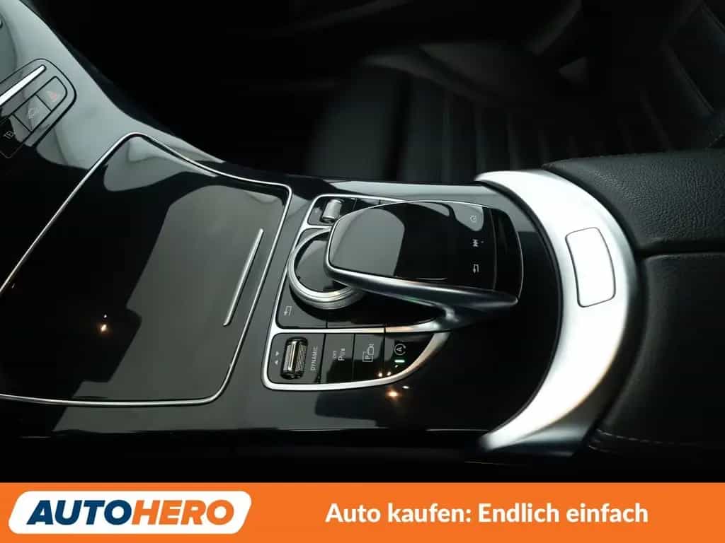 Mercedes-Benz C-Class 220 d AMG Line Aut. *NAVI*VC*LED*TEMPO*CAM* 11/2018-photo-25