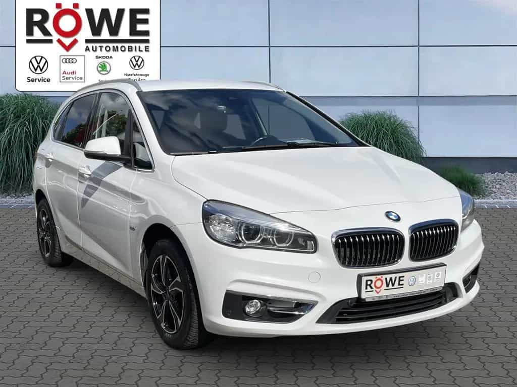 BMW 218 2er Active Tourer - 218i Luxury Line Klima Navi 03/2017-photo-6