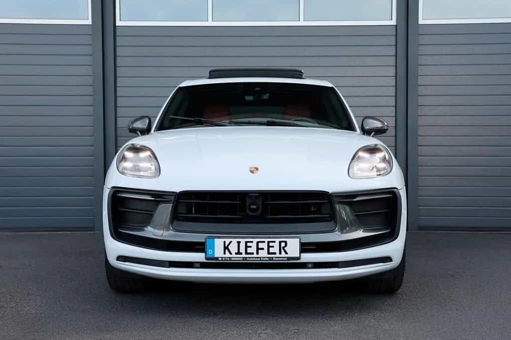 Porsche Macan T AWD/ACC/BOSE/360/4xSHZ/Luftfederung/R20 07/2023-photo-1