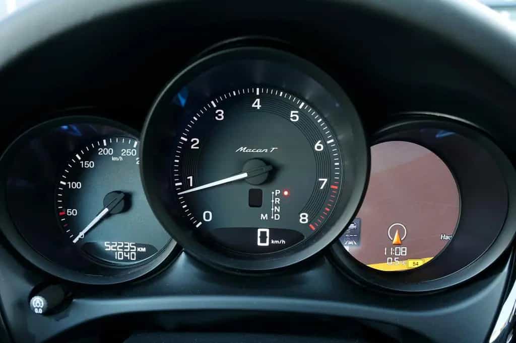 Porsche Macan T AWD/ACC/BOSE/360/4xSHZ/Luftfederung/R20 07/2023-photo-18
