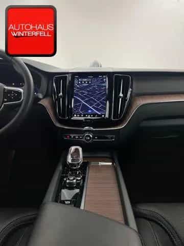 Volvo XC60 B4 D AWD Ultimate Bright PANO+AHK+B&W+LUFT+ 09/2023-photo-21