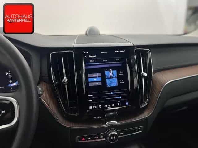 Volvo XC60 B4 D AWD Ultimate Bright PANO+AHK+B&W+LUFT+ 09/2023-photo-26