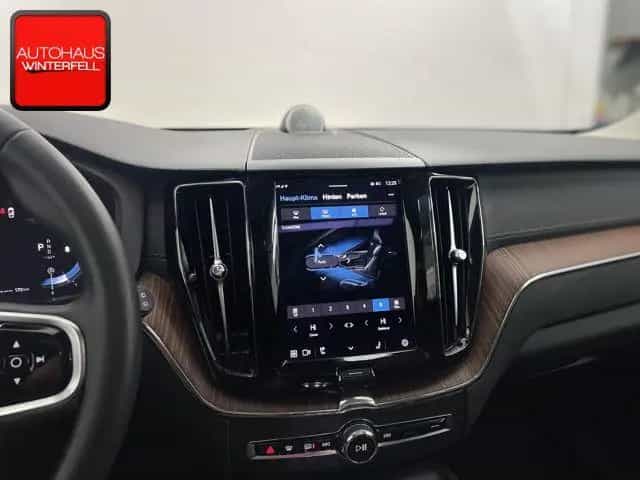 Volvo XC60 B4 D AWD Ultimate Bright PANO+AHK+B&W+LUFT+ 09/2023-photo-29