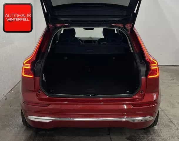 Volvo XC60 B4 D AWD Ultimate Bright PANO+AHK+B&W+LUFT+ 09/2023-photo-35