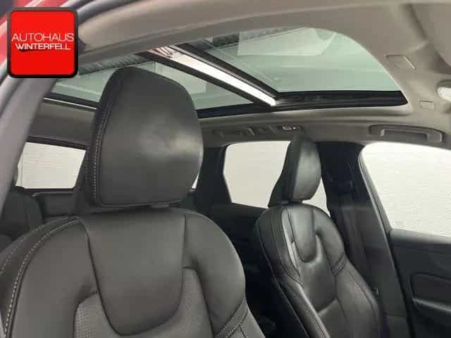 Volvo XC60 B4 D AWD Ultimate Bright PANO+AHK+B&W+LUFT+ 09/2023-photo-9