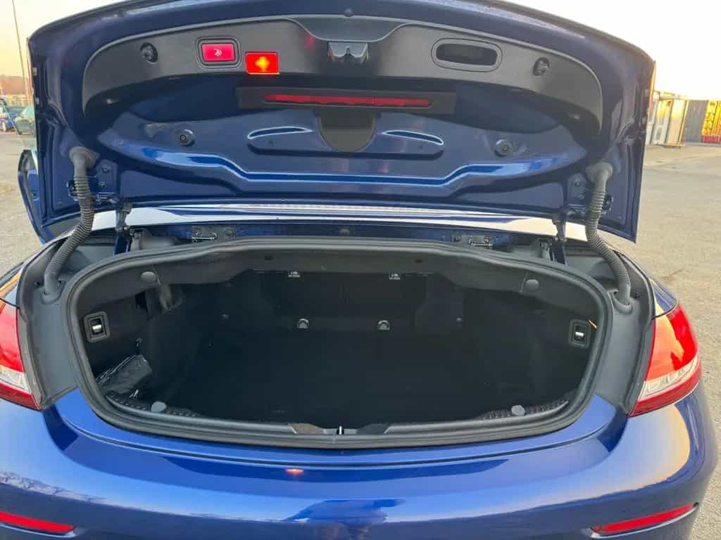 Mercedes-Benz C-Class 63 S AMG Cabrio 01/2018-photo-12