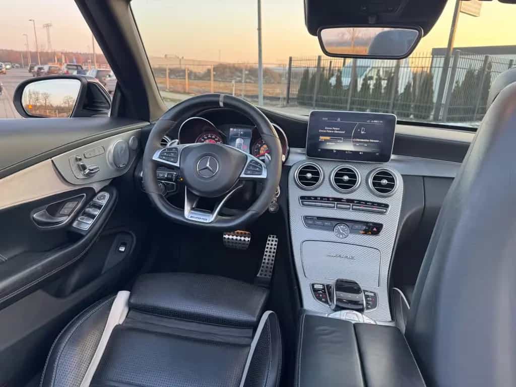 Mercedes-Benz C-Class 63 S AMG Cabrio 01/2018-photo-17