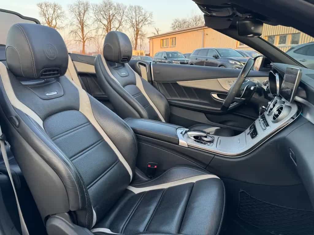 Mercedes-Benz C-Class 63 S AMG Cabrio 01/2018-photo-18