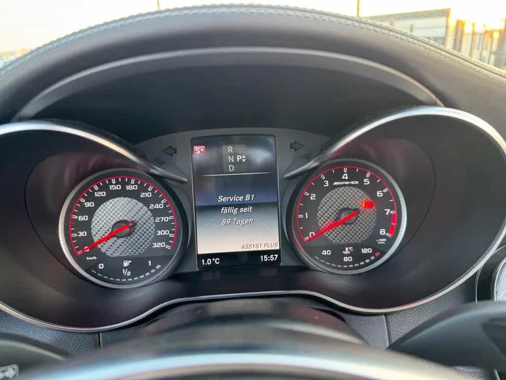 Mercedes-Benz C-Class 63 S AMG Cabrio 01/2018-photo-22