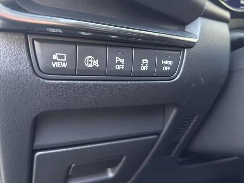 Mazda 3 Exclusive-Line Bluetooth Head Up Display Navi 07/2023-photo-16