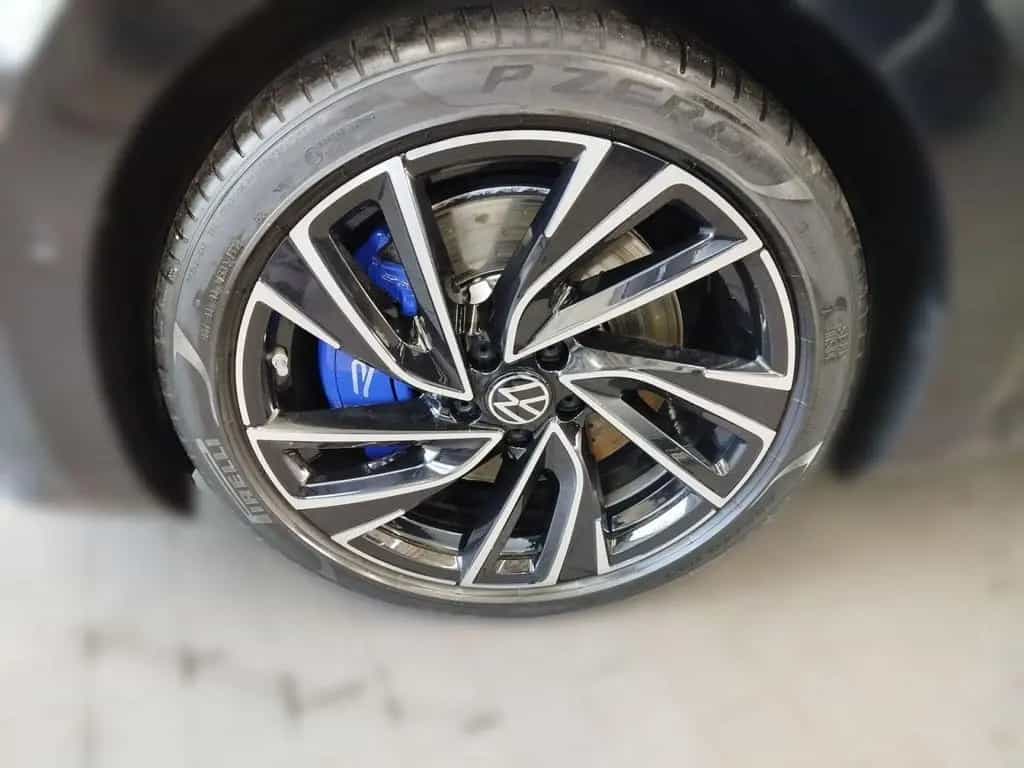 Volkswagen Arteon R 2.0 TSI DSG 4M LED AHK HUD KAM LEDER 06/2022-photo-2
