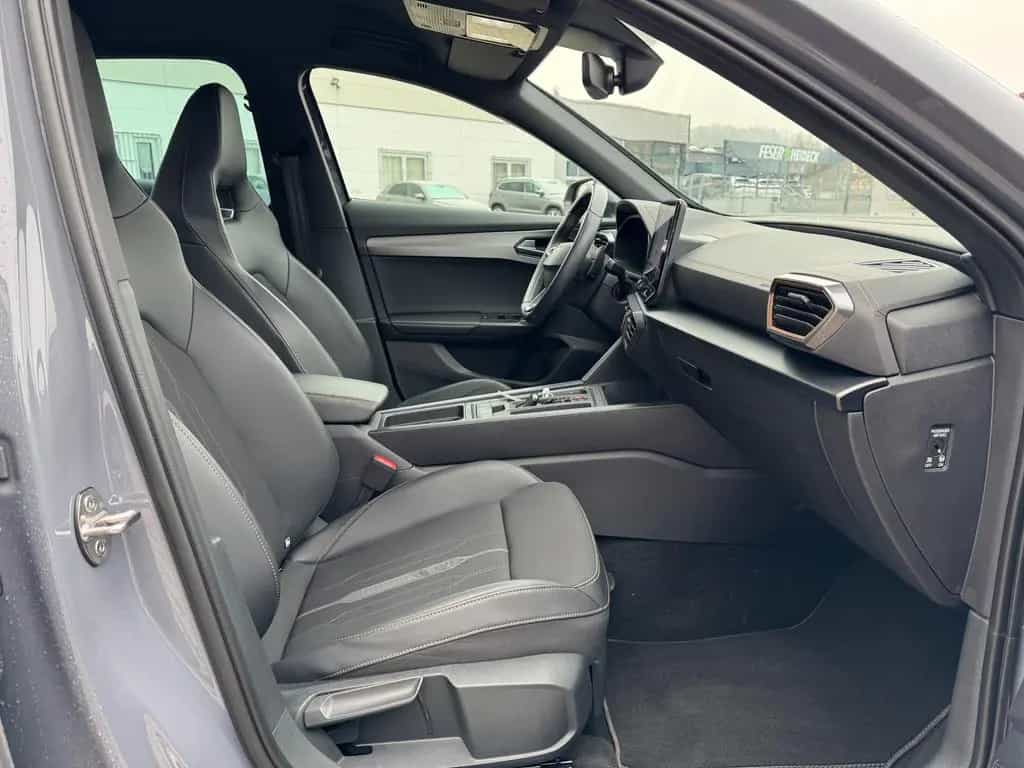 Cupra Formentor VZ 2.0 TSI DSG ACC BEATS FULLLINK SHZ+ 01/2023-photo-16