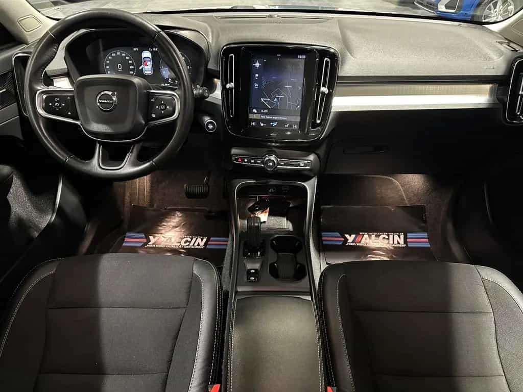 Volvo XC40 D3 Momentum Pro Geartronic S-HE/NAV/AHK/R-C 11/2019-photo-16