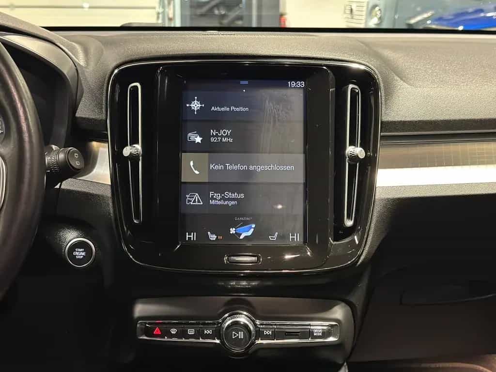 Volvo XC40 D3 Momentum Pro Geartronic S-HE/NAV/AHK/R-C 11/2019-photo-17