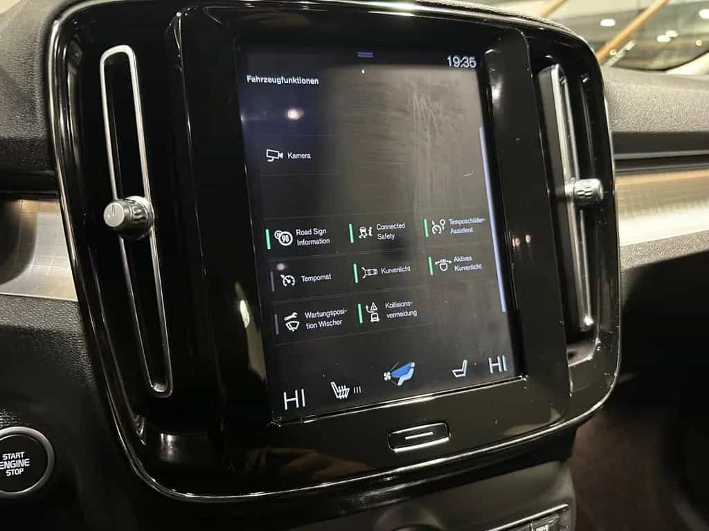 Volvo XC40 D3 Momentum Pro Geartronic S-HE/NAV/AHK/R-C 11/2019-photo-18