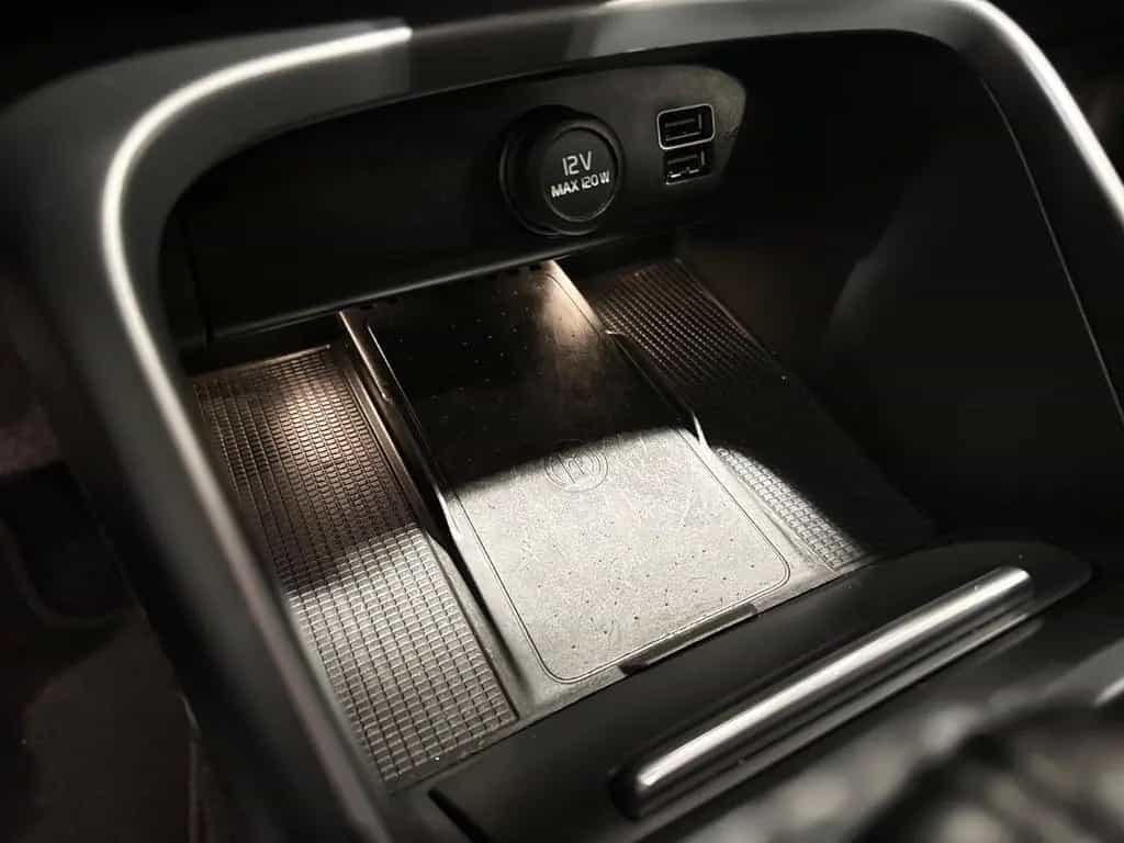 Volvo XC40 D3 Momentum Pro Geartronic S-HE/NAV/AHK/R-C 11/2019-photo-32