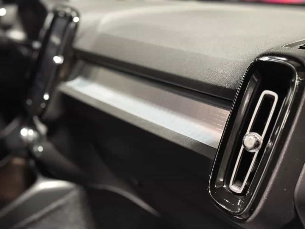 Volvo XC40 D3 Momentum Pro Geartronic S-HE/NAV/AHK/R-C 11/2019-photo-38