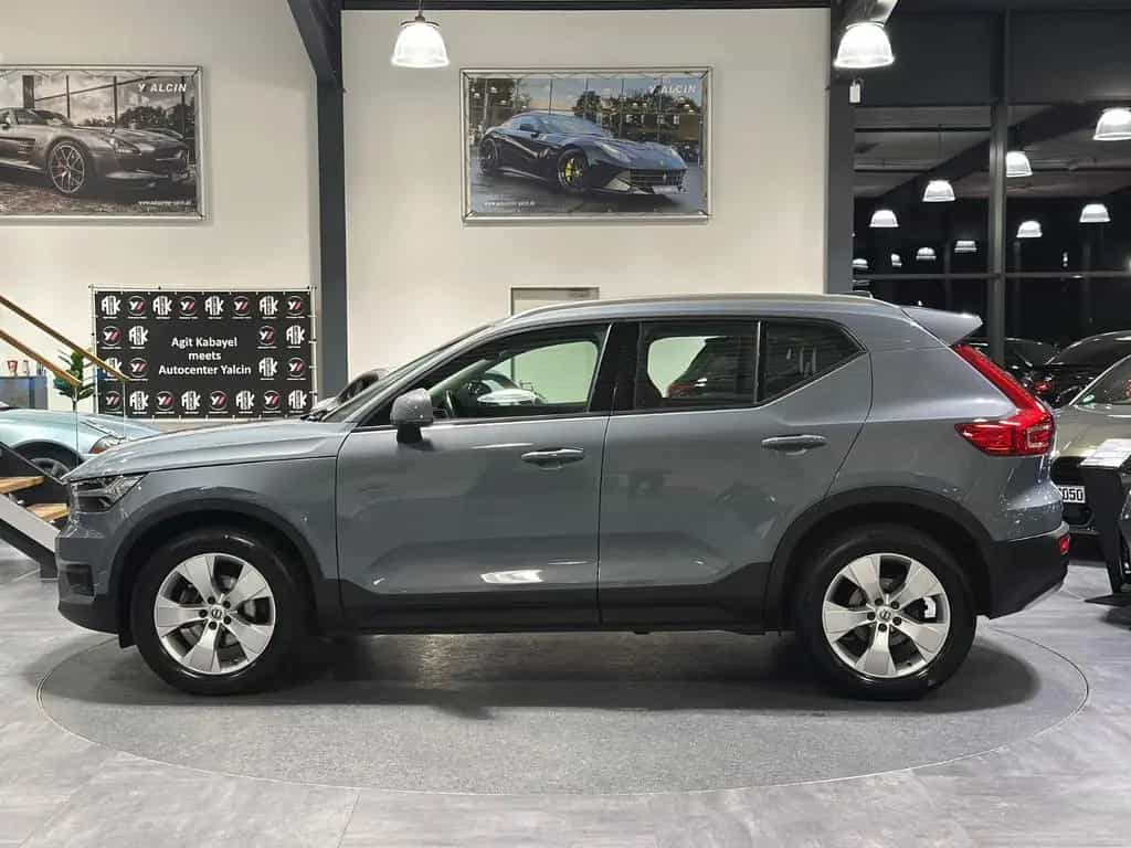 Volvo XC40 D3 Momentum Pro Geartronic S-HE/NAV/AHK/R-C 11/2019-photo-4