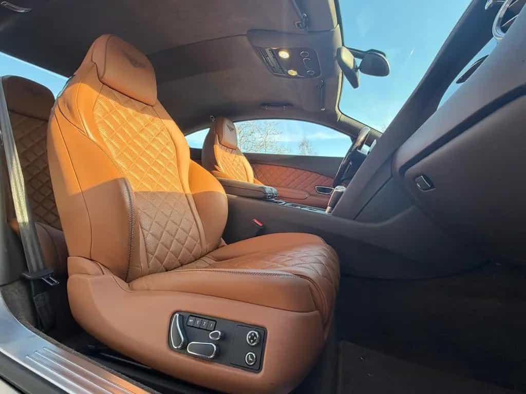 Bentley Continental GT 4.0 V8 S 4WD AKRAPOVIC 01/2016-photo-14