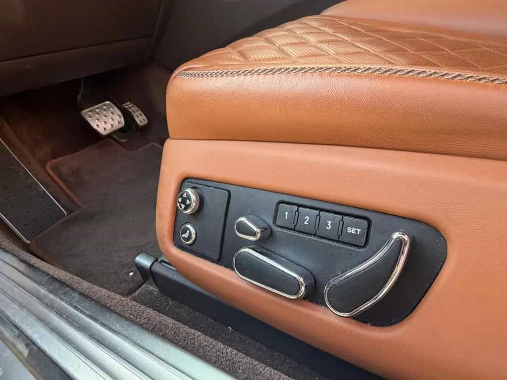 Bentley Continental GT 4.0 V8 S 4WD AKRAPOVIC 01/2016-photo-19