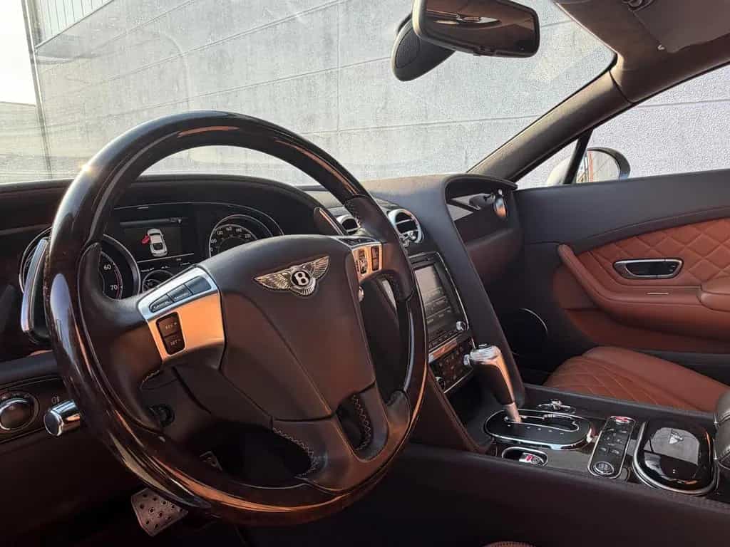 Bentley Continental GT 4.0 V8 S 4WD AKRAPOVIC 01/2016-photo-20