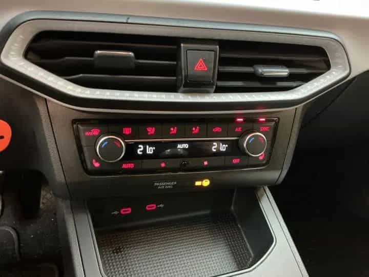Seat Ibiza Style 1.0 TSI 81kW 6-Gang 4 Türen 02/2023-photo-6