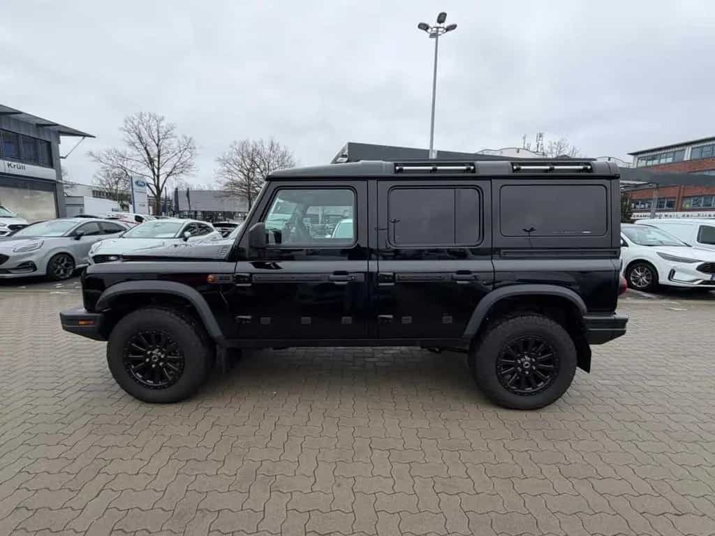 INEOS Grenadier Black Edition *Sondermodell* 01/2026-photo-2