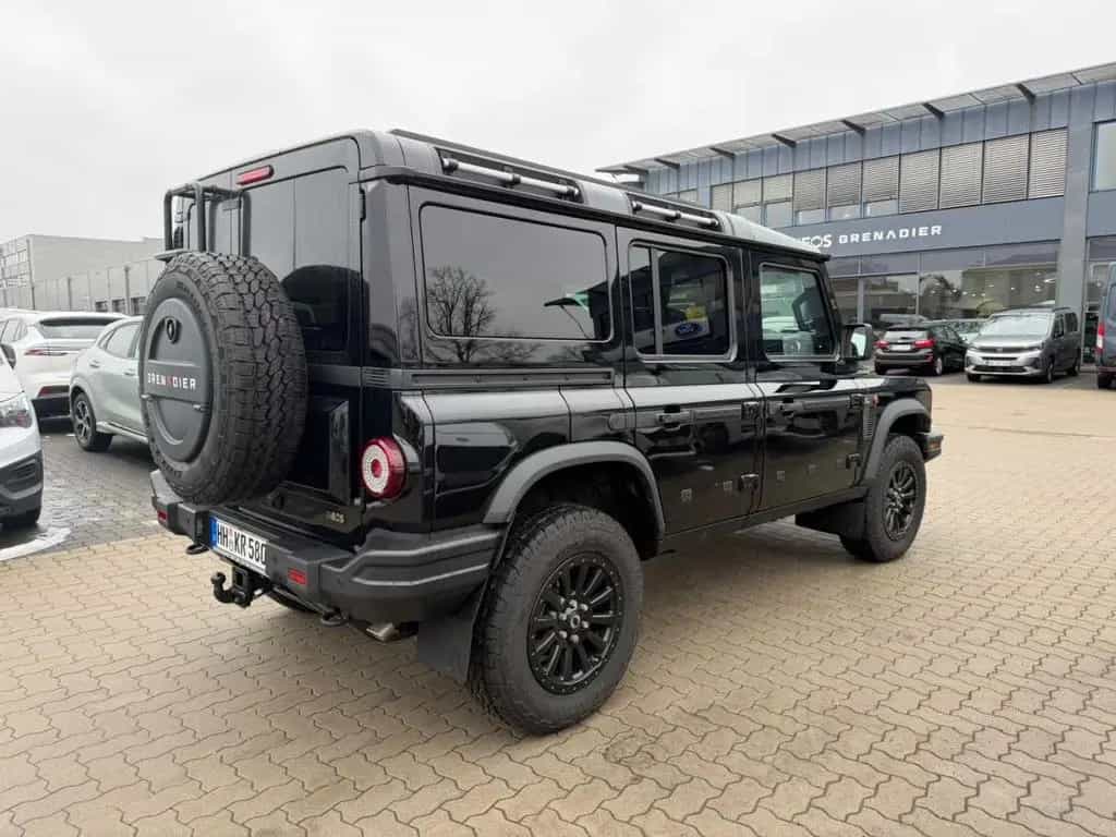 INEOS Grenadier Black Edition *Sondermodell* 01/2026-photo-5