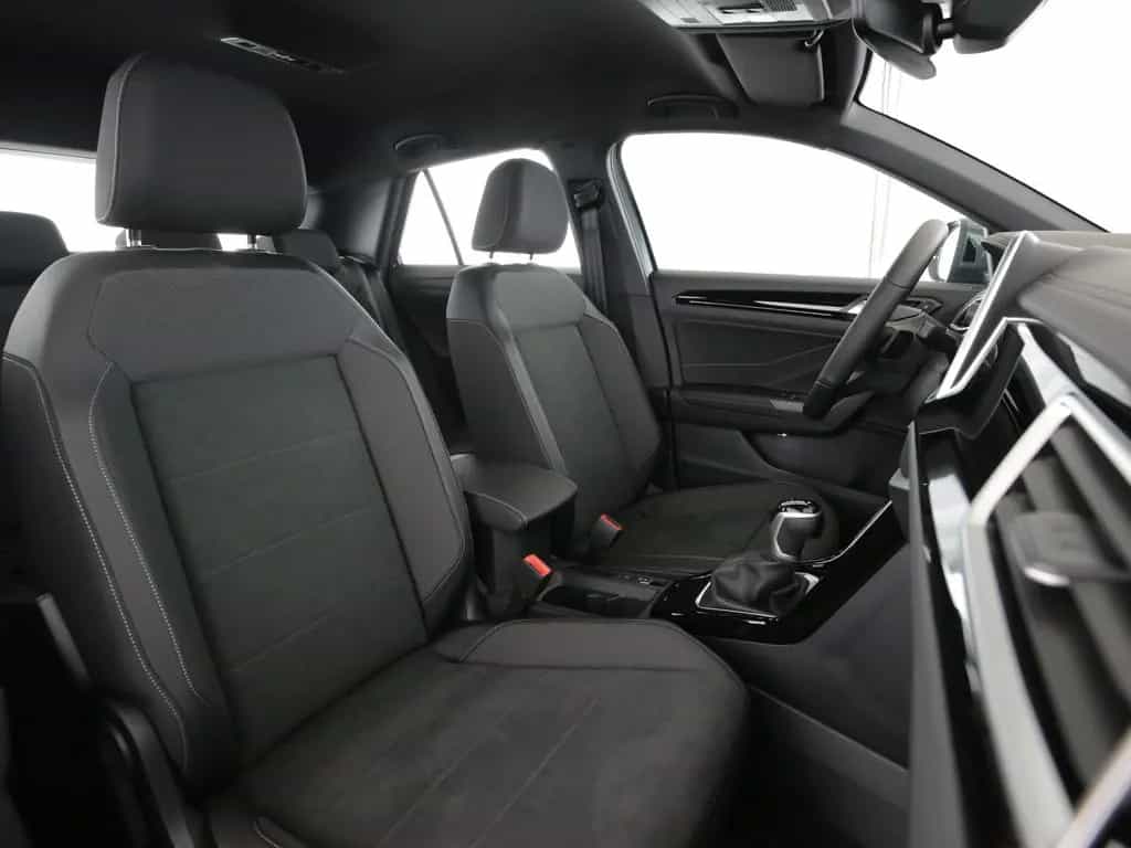 Volkswagen T-Roc 1.5TSI 150 PS DSG R-Line IQ.LightMatrixLED 12/2025-photo-15