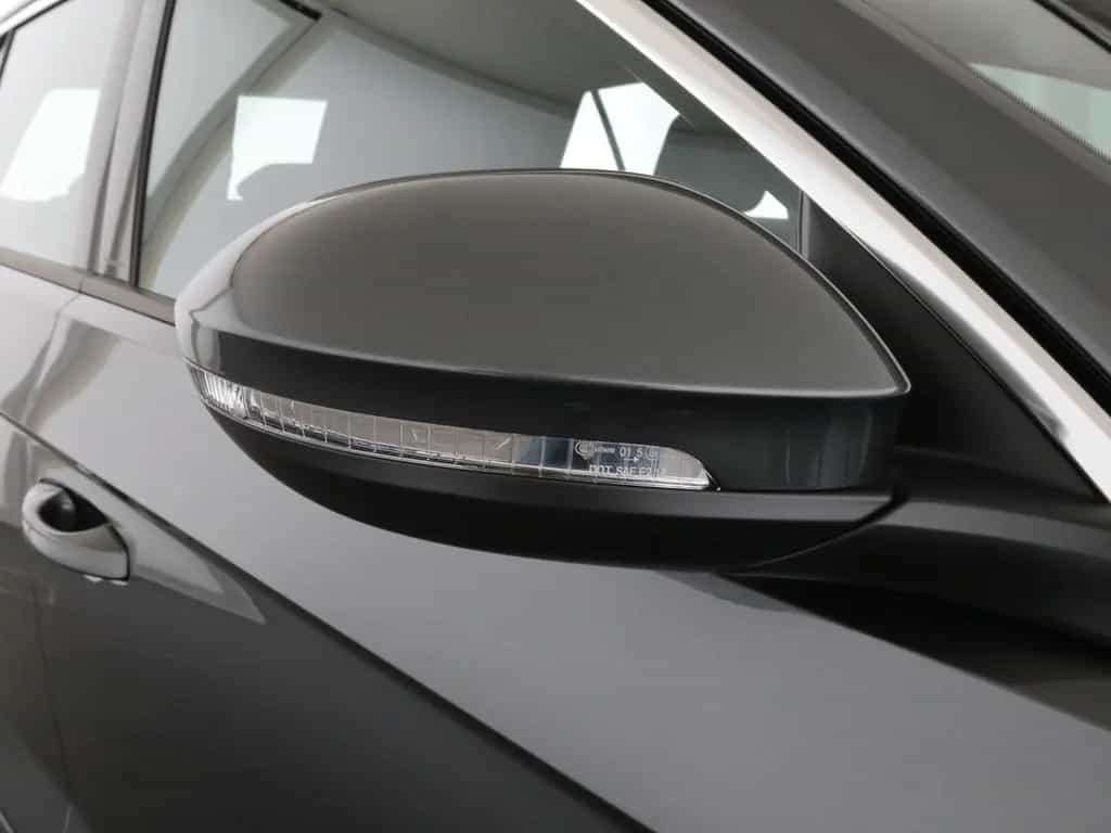 Volkswagen T-Roc 1.5TSI 150 PS DSG R-Line IQ.LightMatrixLED 12/2025-photo-18