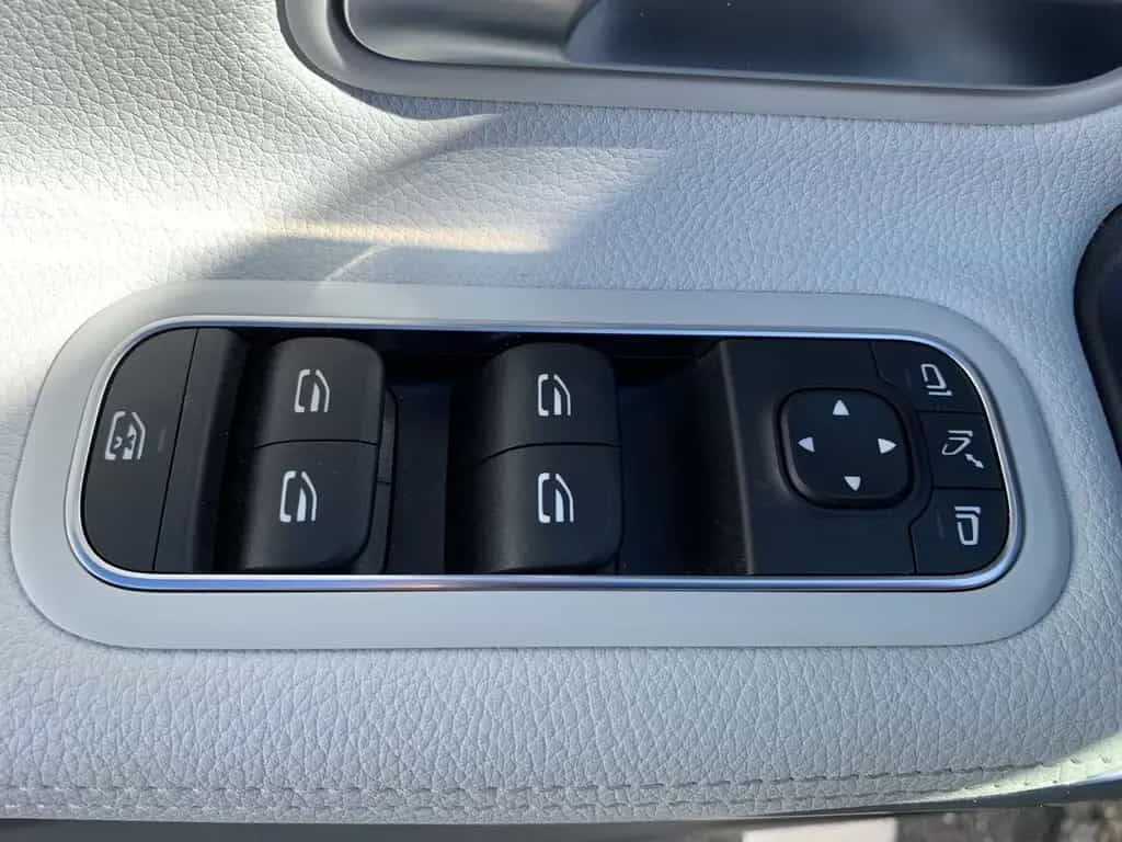 Mercedes-Benz A 35 AMG 4Matic BURMESTER+KAMERA+ALLRAD+LEDER+ 04/2019-photo-19