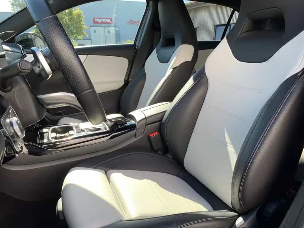 Mercedes-Benz A 35 AMG 4Matic BURMESTER+KAMERA+ALLRAD+LEDER+ 04/2019-photo-8