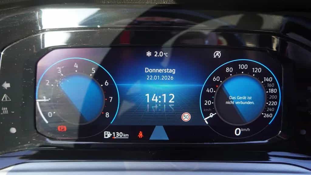 Volkswagen Golf VIII 1.5 TSI Life LED ACC Kamera Navi AHK 08/2020-photo-13