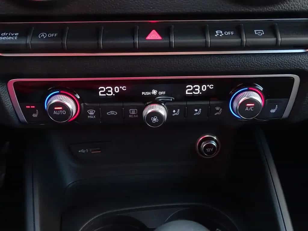 Audi A3 Sportback 30 1.0 TFSI sport Klimaaut. DAB USB 01/2019-photo-13
